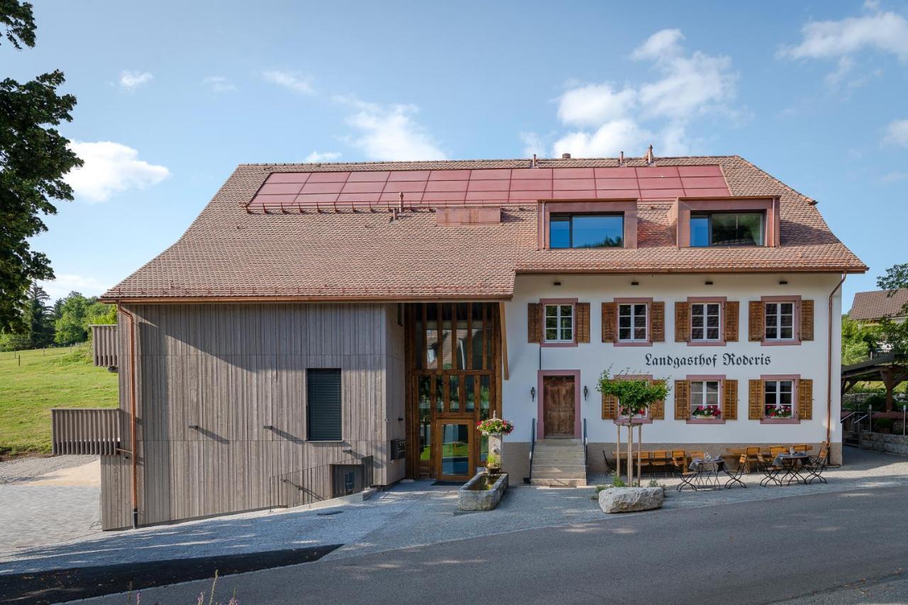 Landgasthof Roderis Nunningen Exterior photo